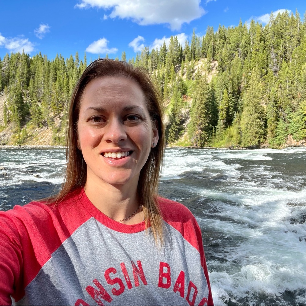 Meet your Posher, Lindsey
